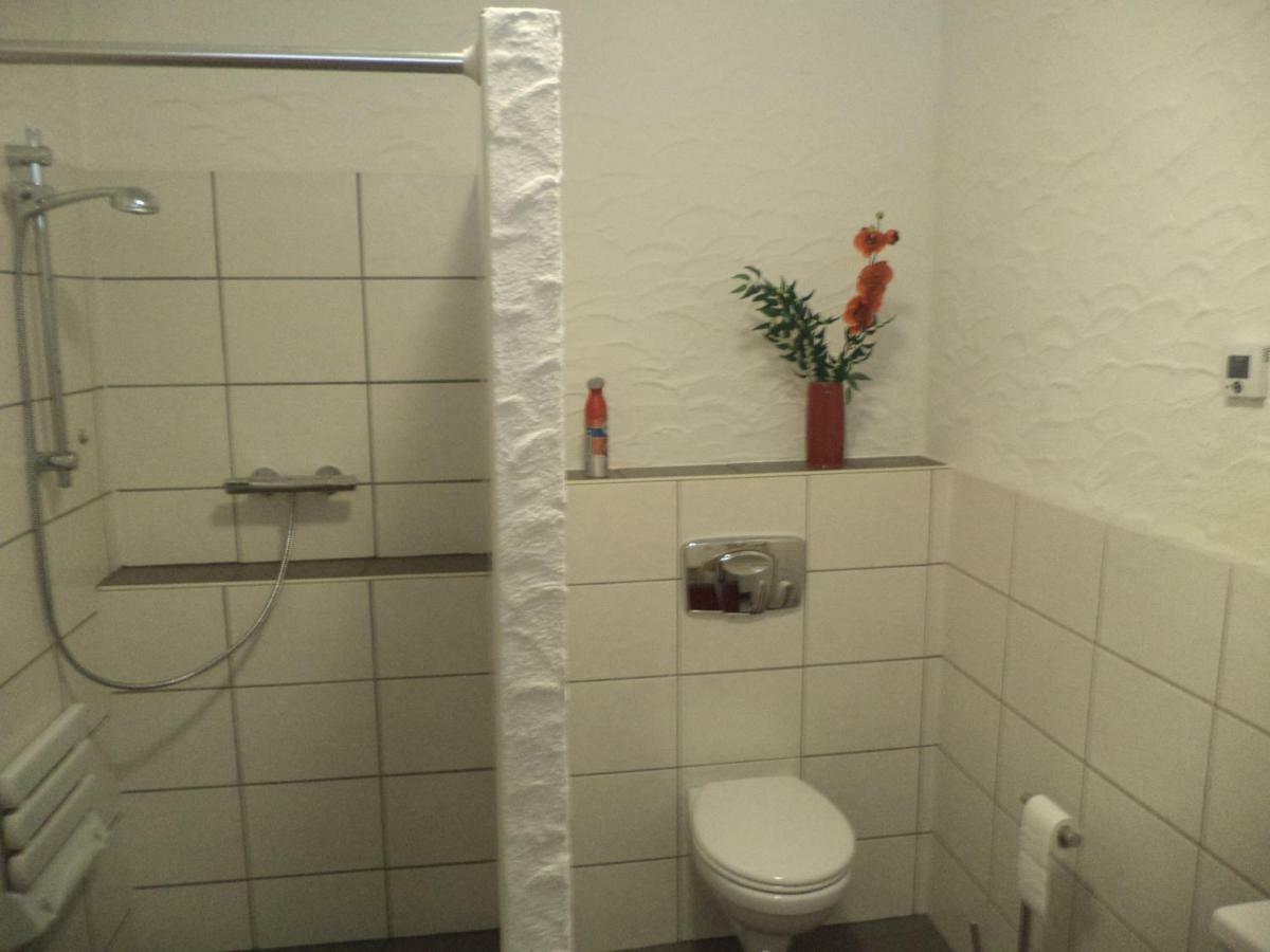 Ferienappartment Mit Schlafzimmer Farschweiler Экстерьер фото